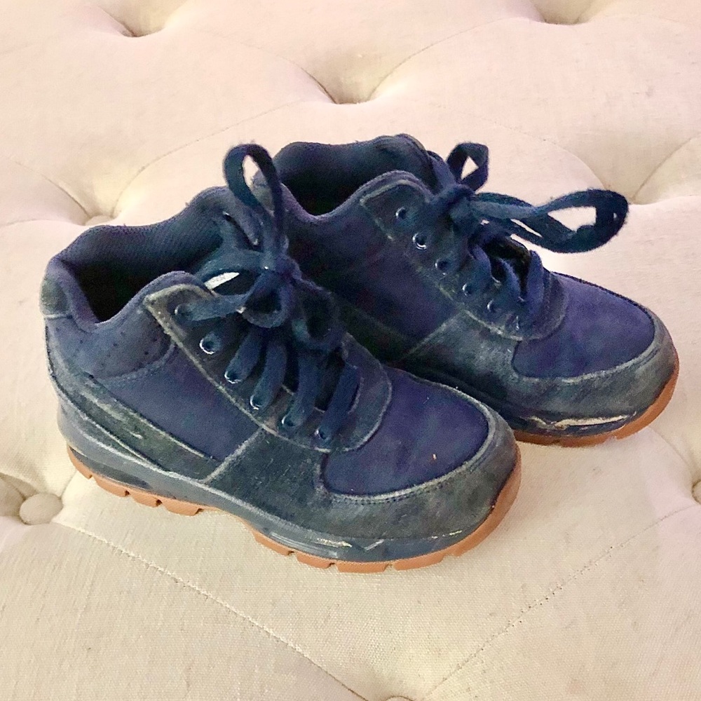 Nike boots